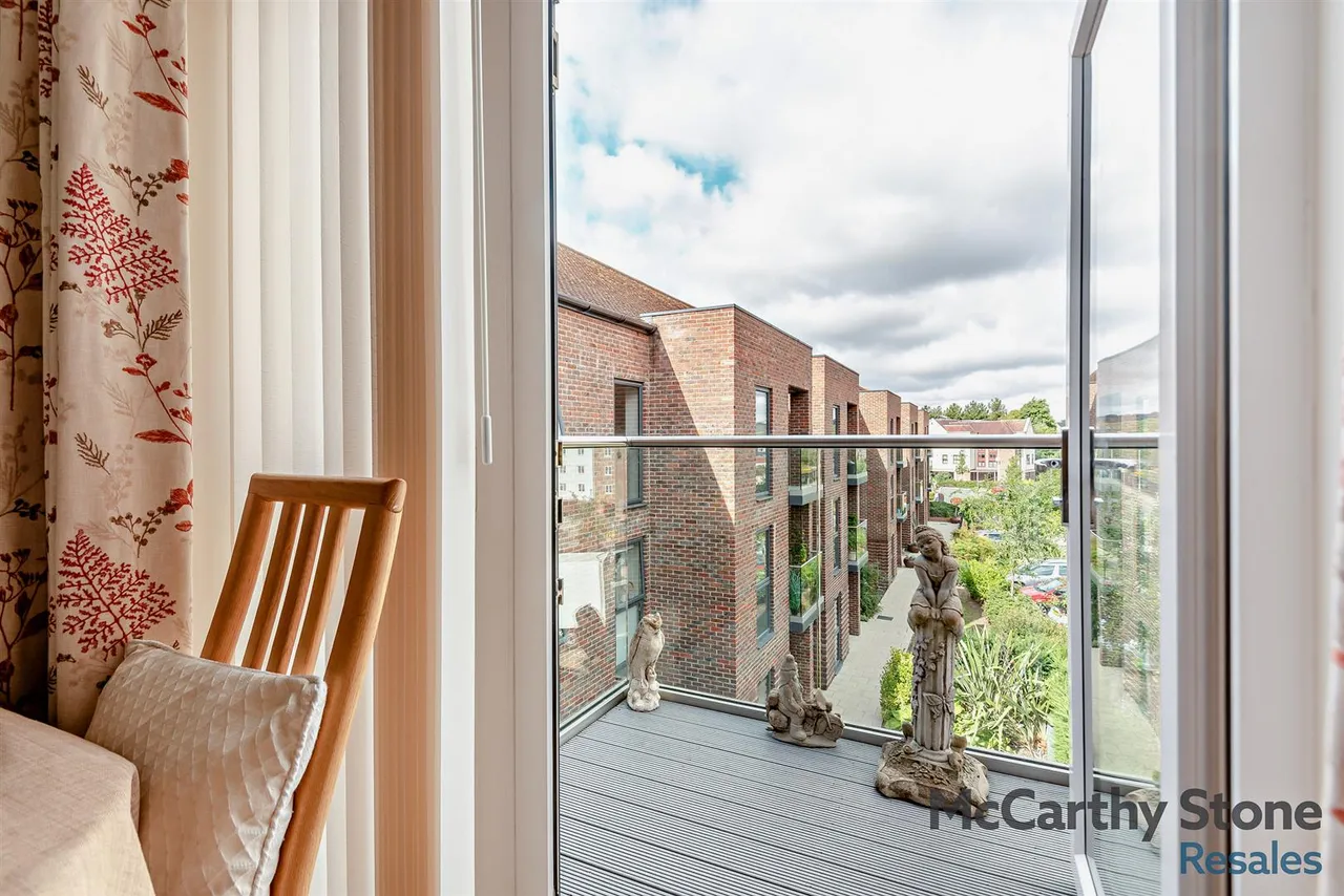 Lower Turk Street, Alton, GU34, photo 3