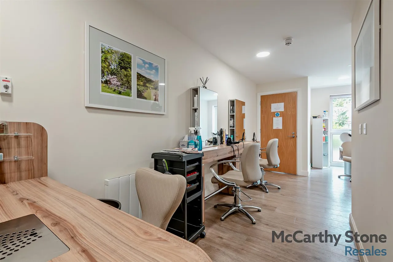 Lower Turk Street, Alton, GU34, photo 12