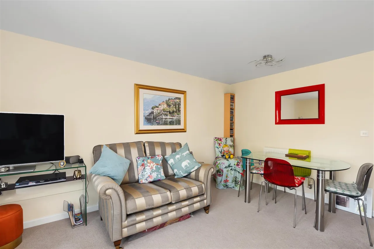 Perkins Way, Chilwell, NG9, photo 6