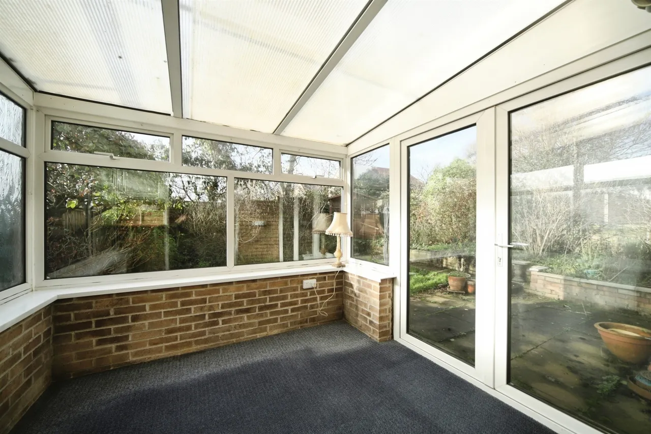 Grafton Close, Taunton, photo 10