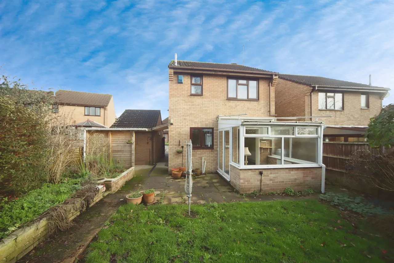 Grafton Close, Taunton, photo 4