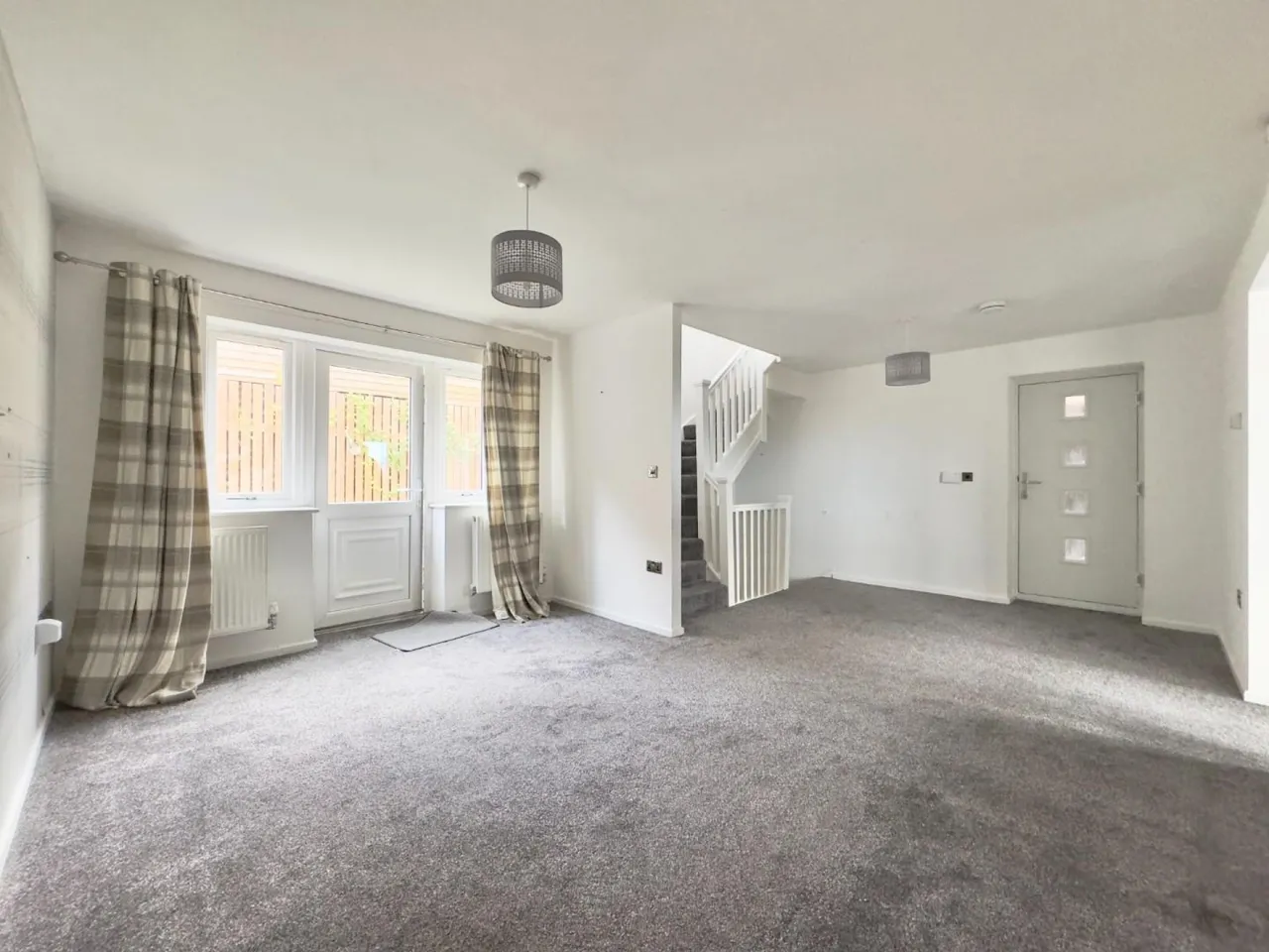 Worsbrough Road, Blacker Hill, Barnsley, photo 4