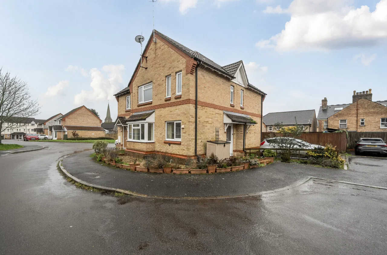 2 bed property for sale — St. Andrews View, Taunton, Somerset, TA2