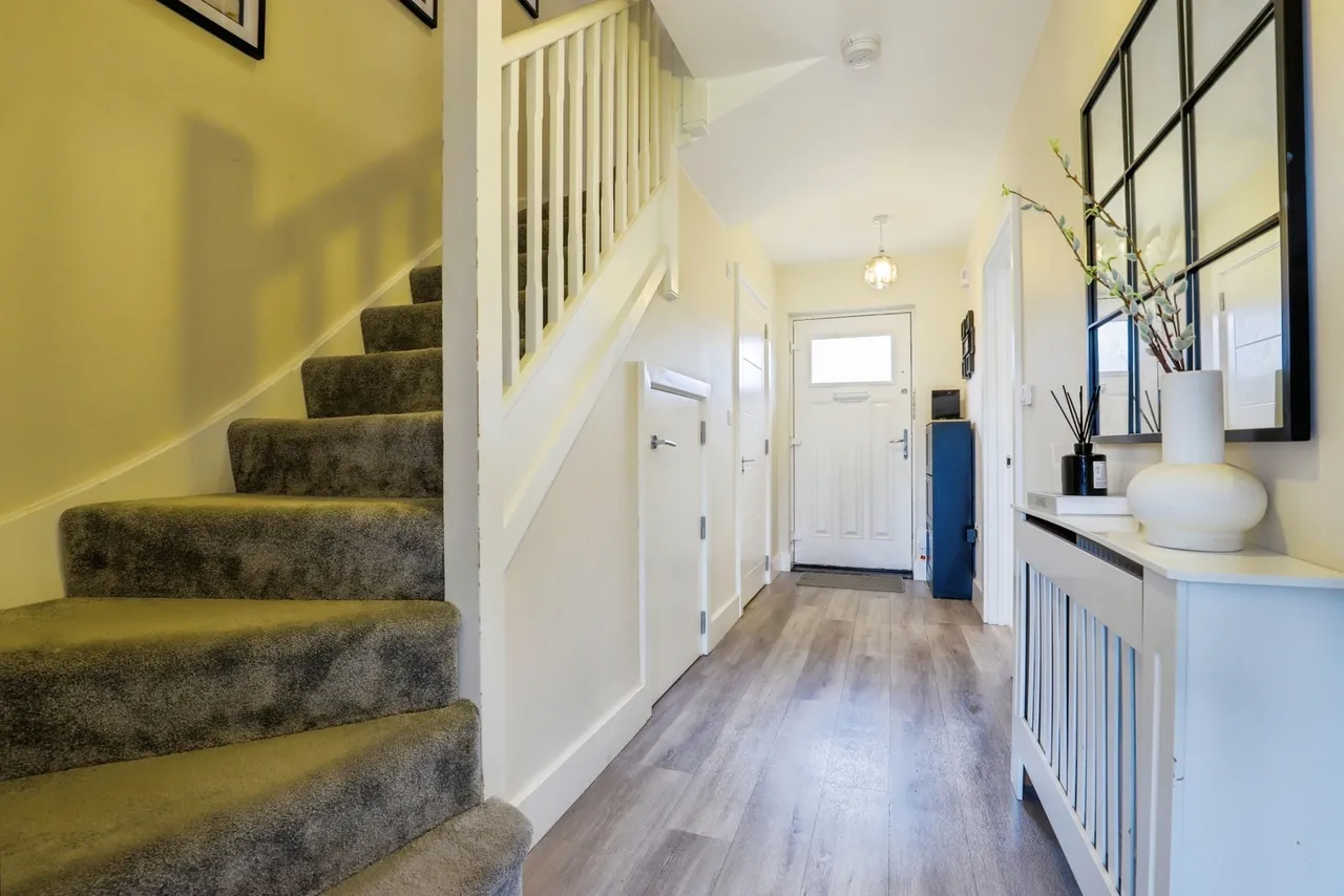 Minerva Close, Milton Regis, Sittingbourne, Kent, ME10, photo 4