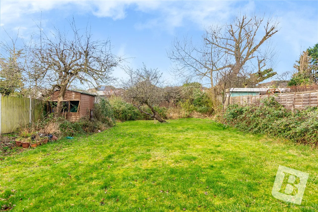 Upminster, RM14, photo 5