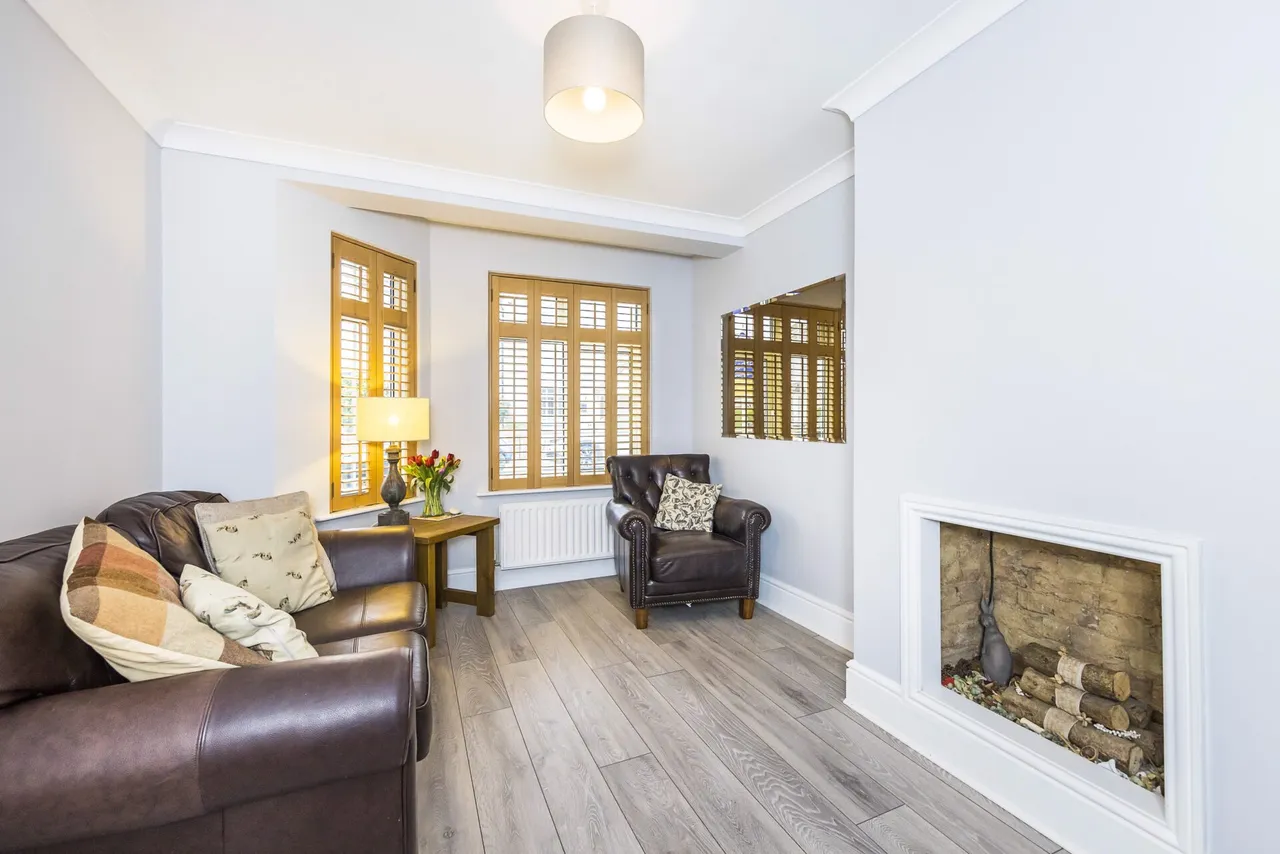 3 bed house for sale — Baldwyns Road, Bexley