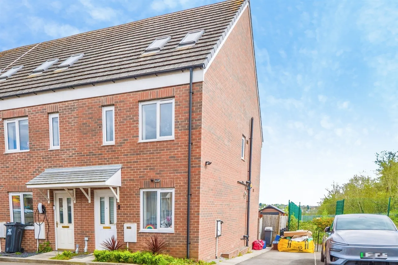3 bed house for sale, Maelfa, Llanedeyrn, CF23