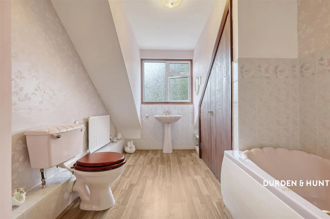 Curtis Road, Hornchurch, RM11, photo 22
