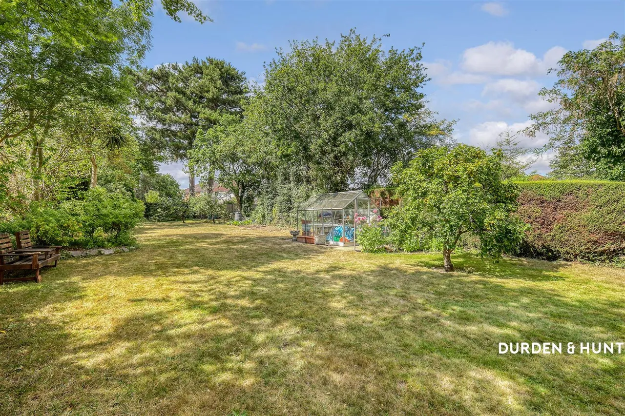 Curtis Road, Hornchurch, RM11, photo 24