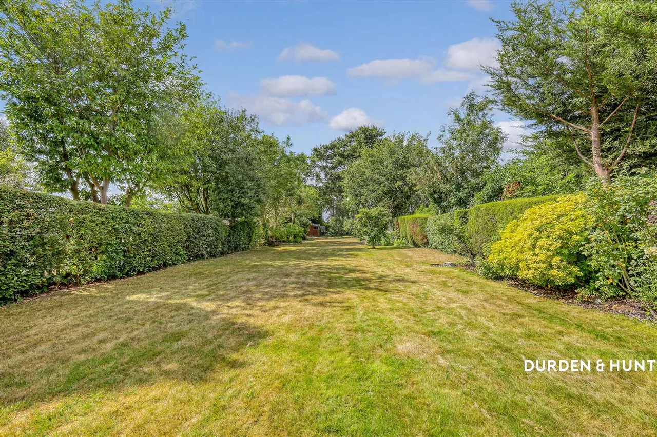 Curtis Road, Hornchurch, RM11, photo 25