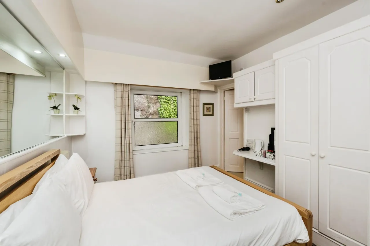 Mumbles Road, Swansea, SA3, photo 8