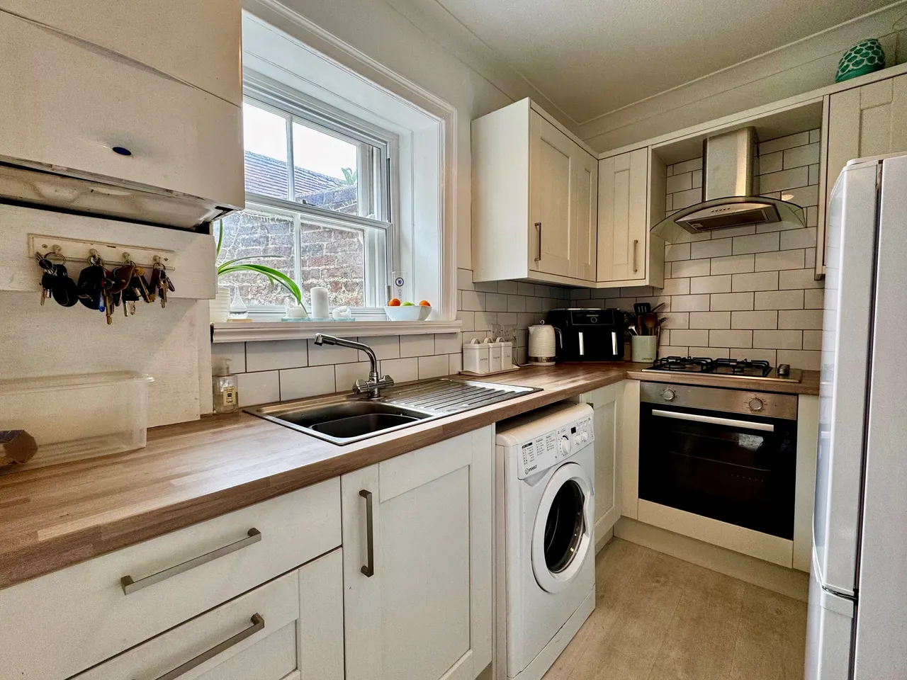 South Street, Worthing, BN14, photo 6