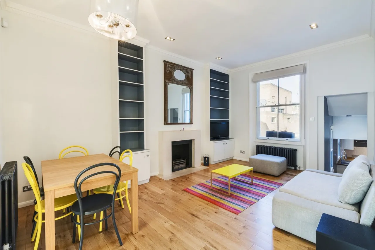 2 bed flat to rent, Westbourne Park Road, London, W11