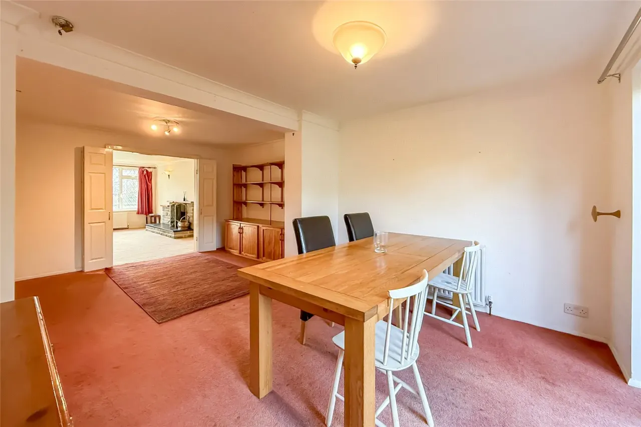 Farringford Close, St. Albans, Hertfordshire, AL2 3HS, photo 4
