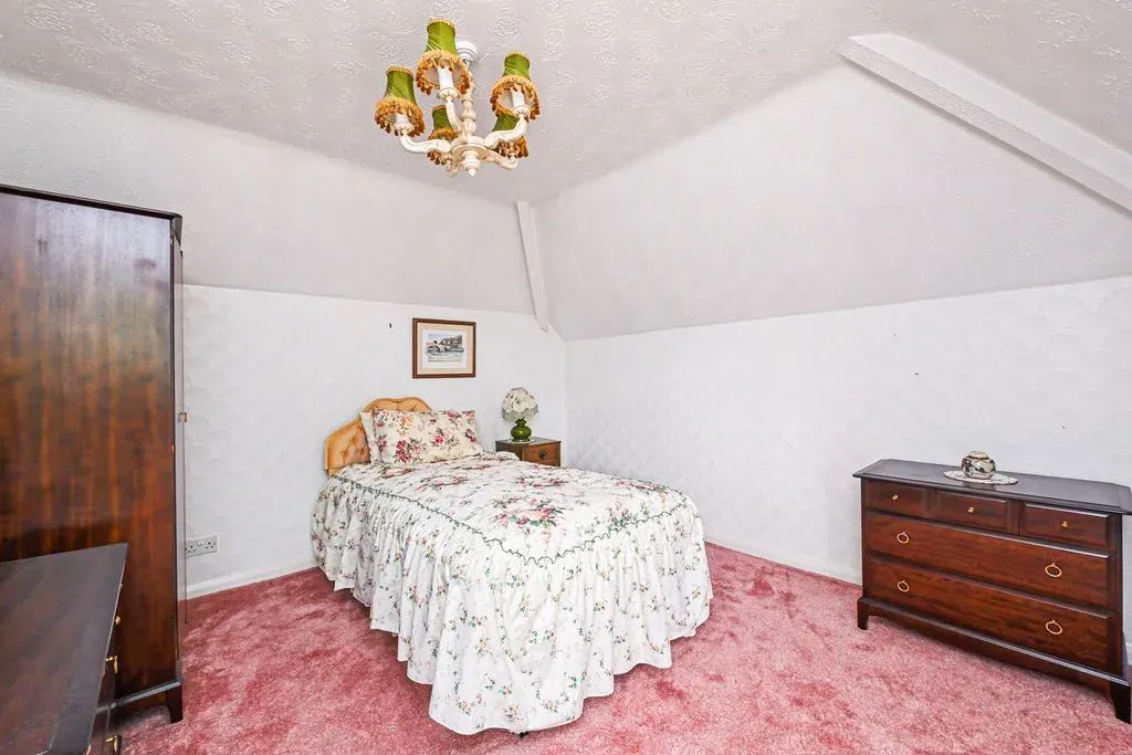 Western Road, Tring, Hertfordshire, HP23 4BN, photo 9
