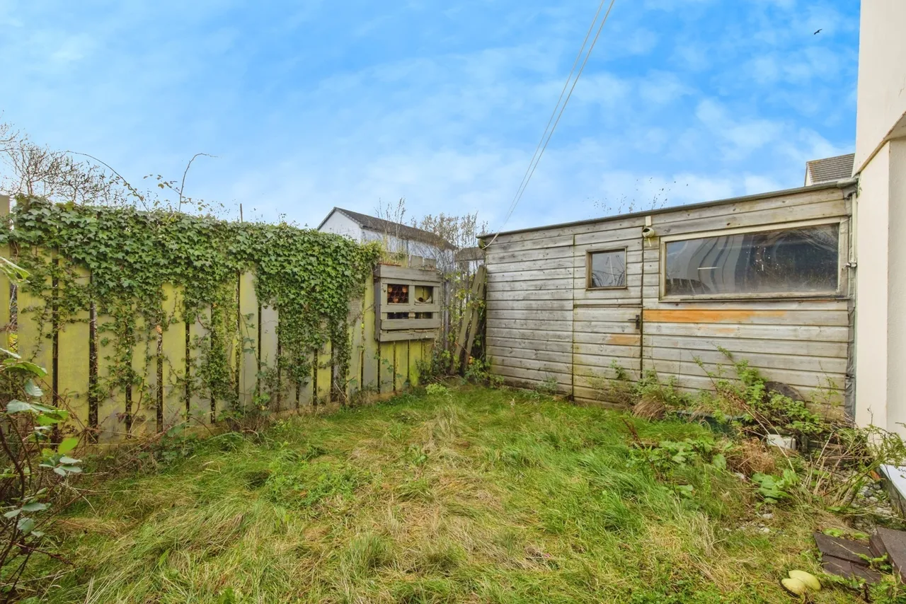 Springfields, Bugle, PL26, photo 19