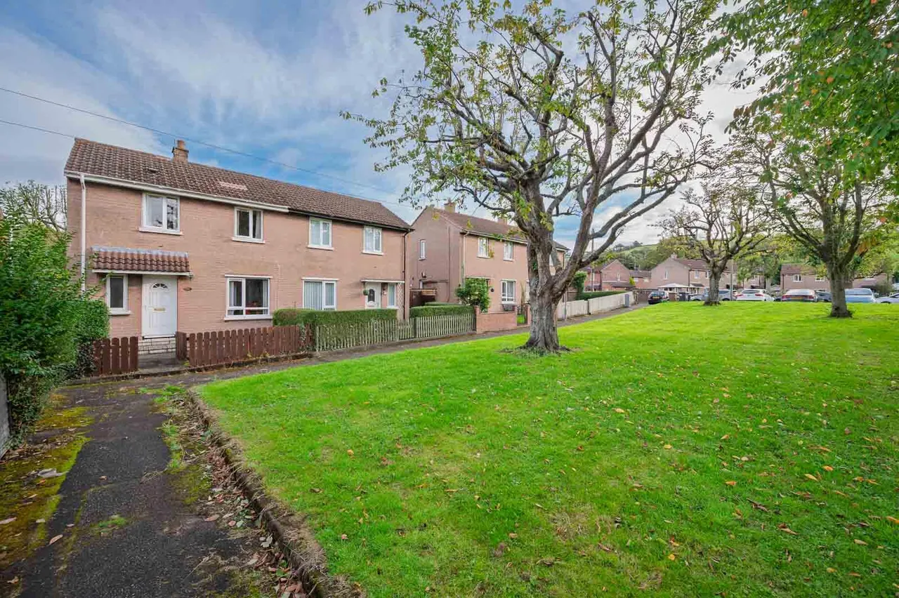 Knocknagoney Gardens, knocknagoney, BT4, photo 21