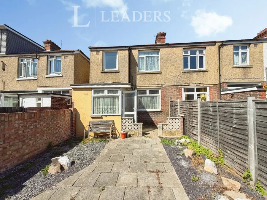 Fernhurst Road, Southsea, PO4, photo 10