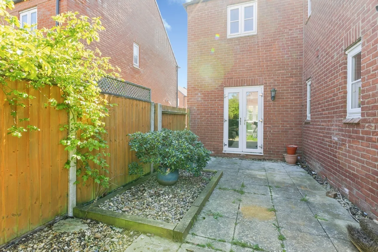 Cub Close, Bugbrooke, Northampton, Northamptonshire, NN7, photo 23
