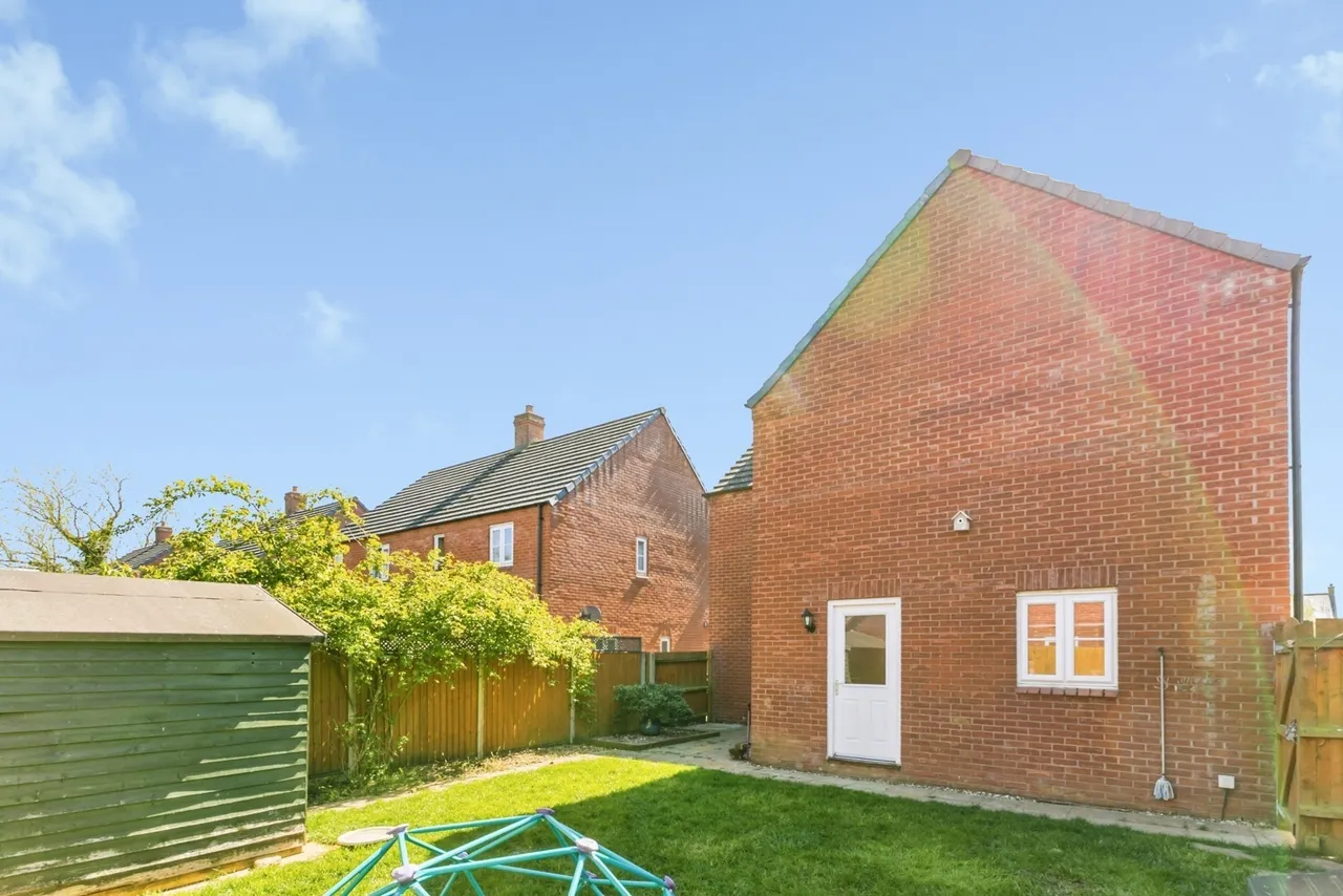 Cub Close, Bugbrooke, Northampton, Northamptonshire, NN7, photo 21