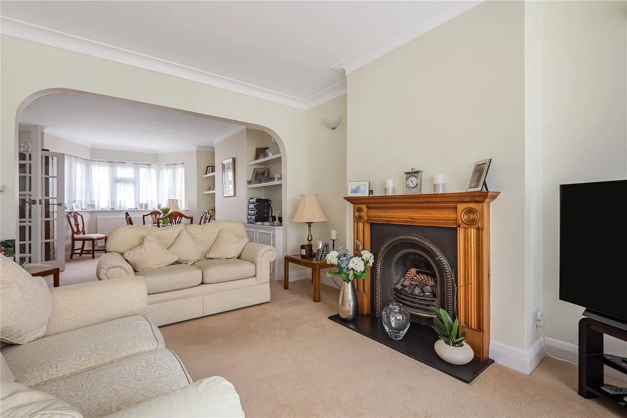 Sussex Way, Cockfosters, Barnet, EN4 0BG, photo 5