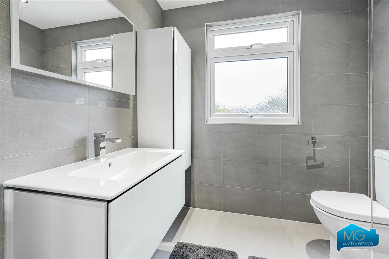 Holly Hill, London, N21, photo 4