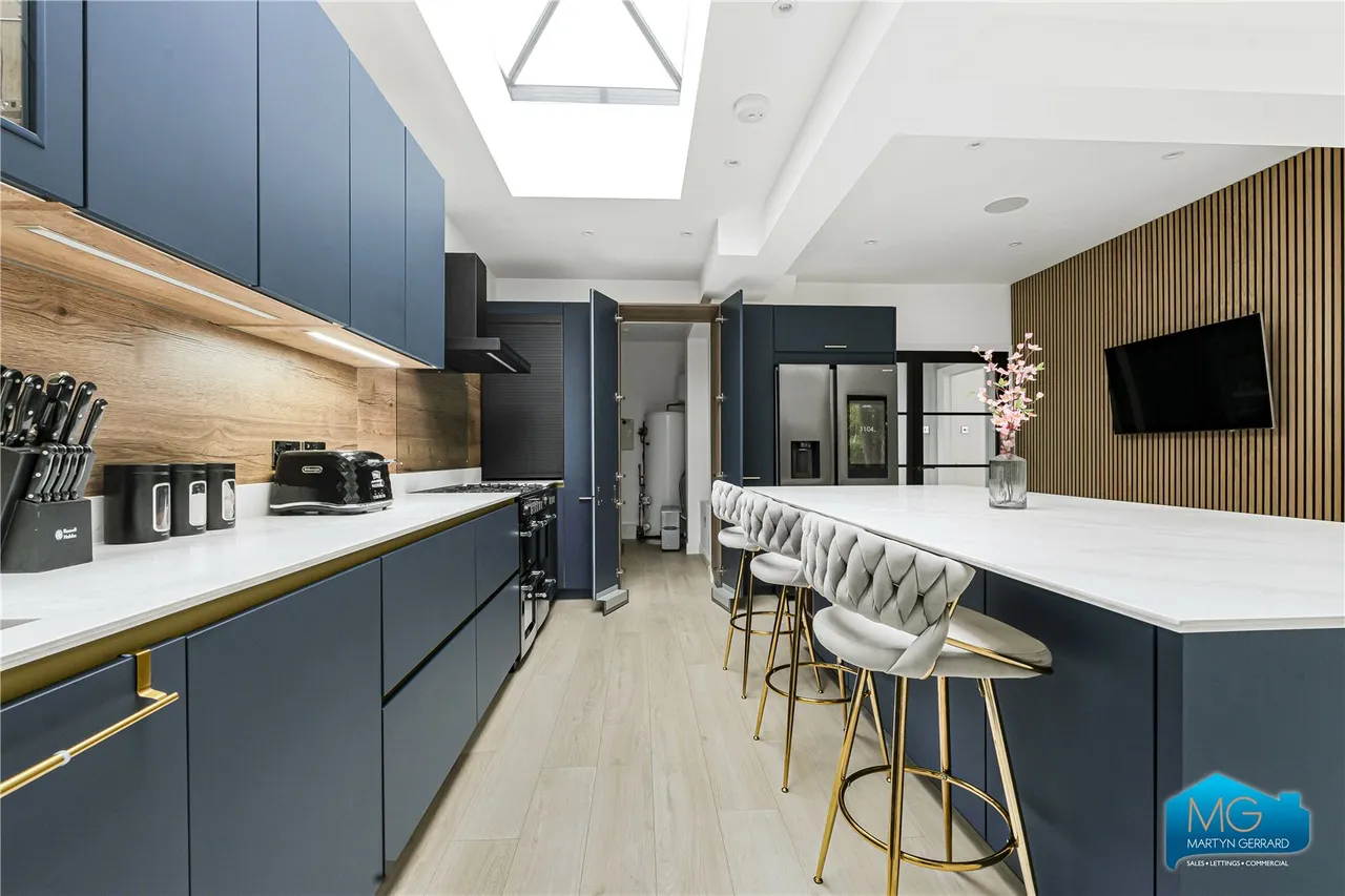 Holly Hill, London, N21, photo 8
