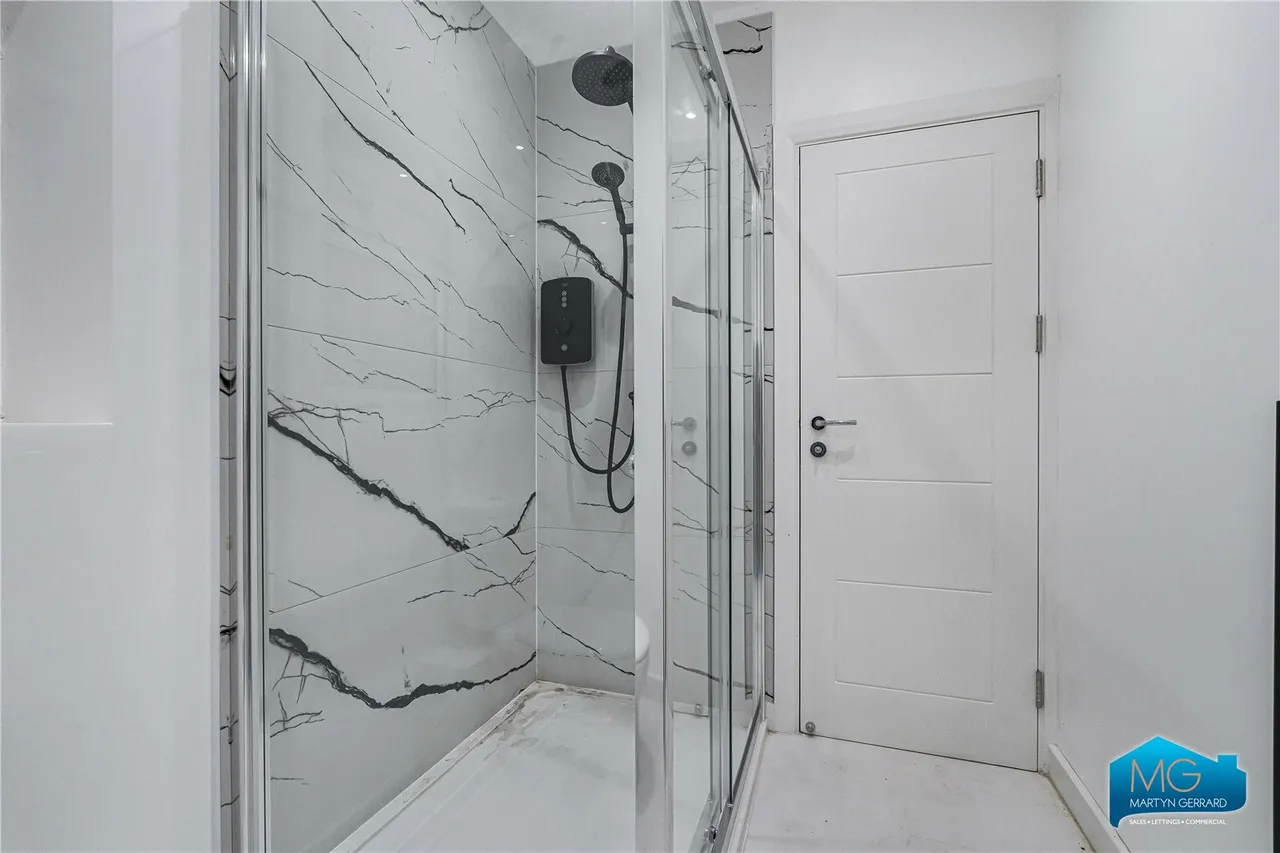 Holly Hill, London, N21, photo 40