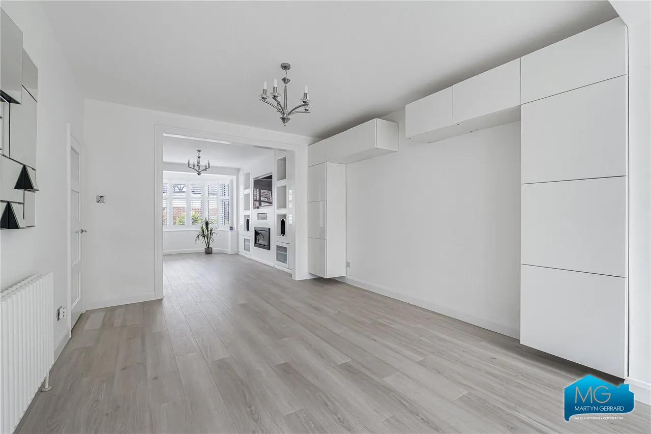 Holly Hill, London, N21, photo 27