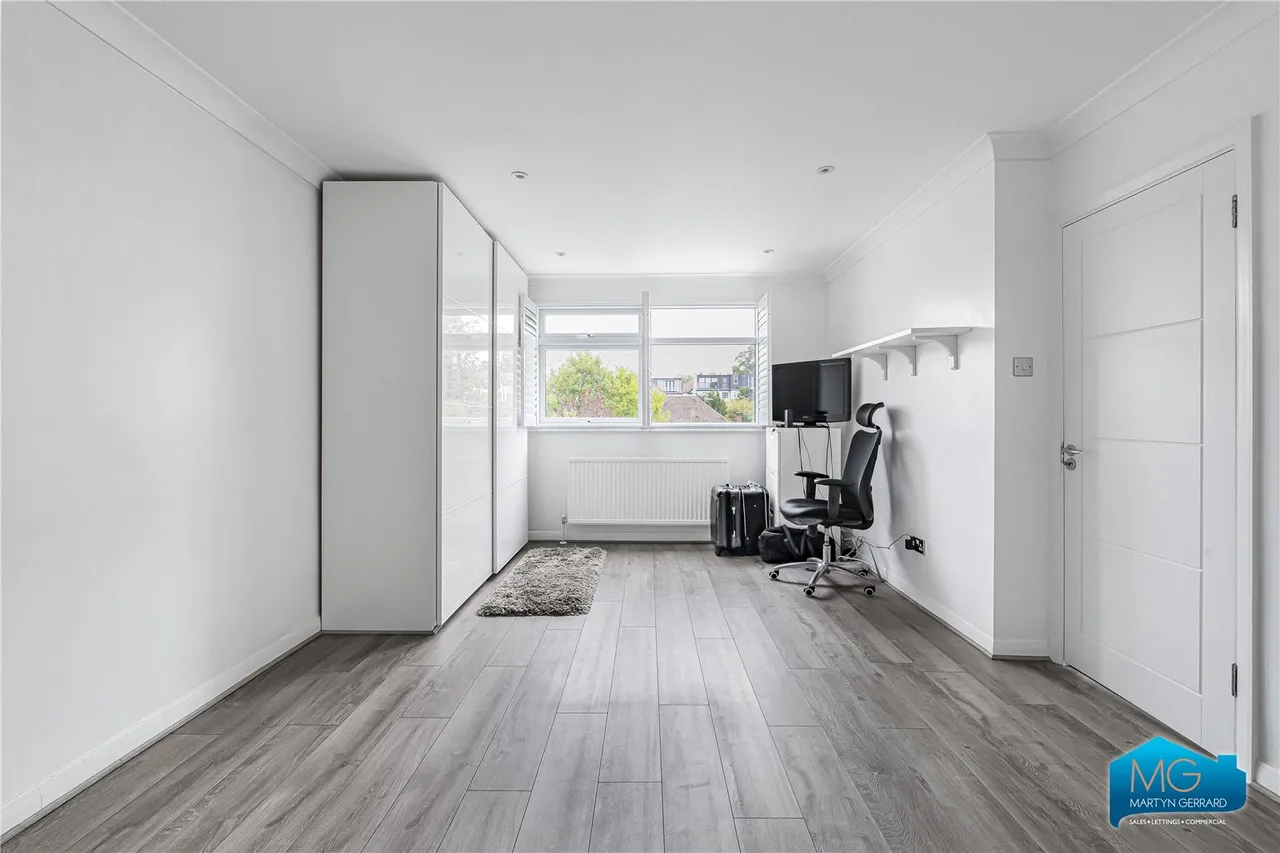Holly Hill, London, N21, photo 34