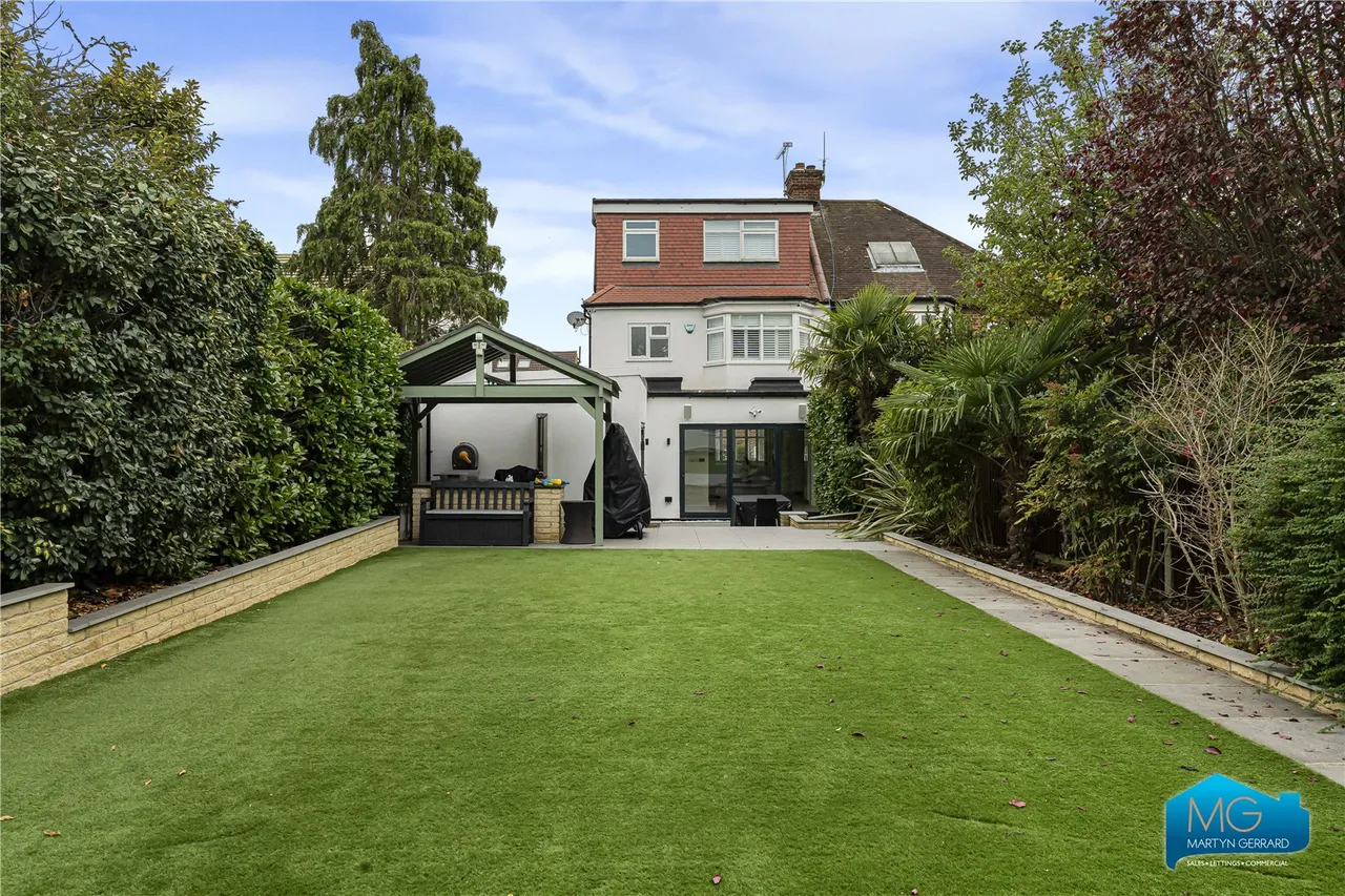 Holly Hill, London, N21, photo 49