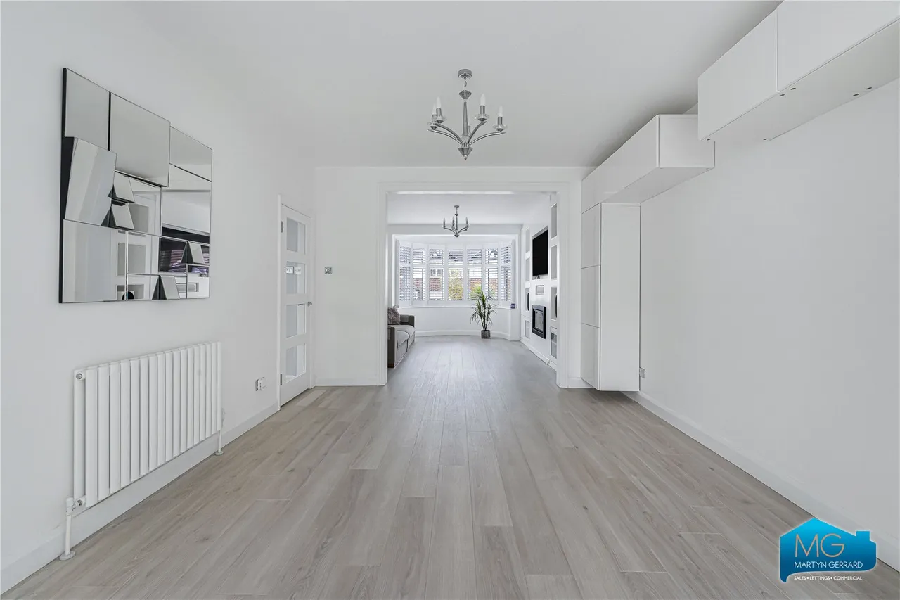 Holly Hill, London, N21, photo 26