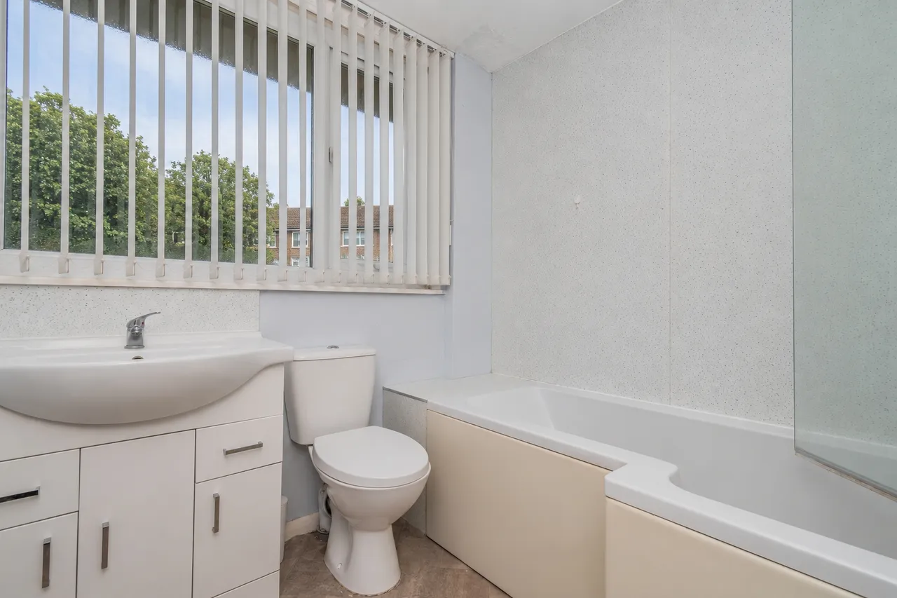 Yew Tree Gardens, Birchington, CT7, photo 8