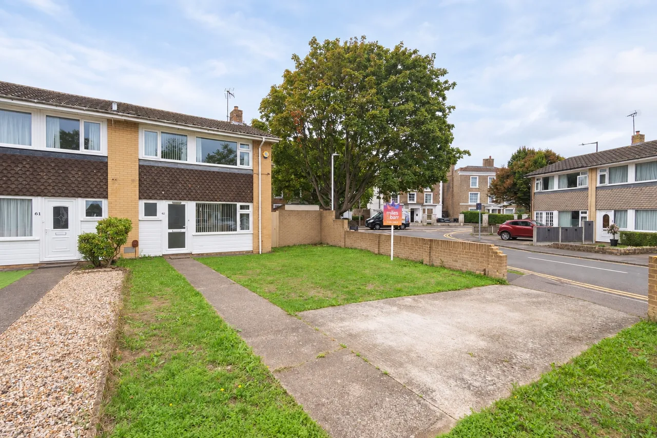 3 bed house for sale, Yew Tree Gardens, Birchington, CT7