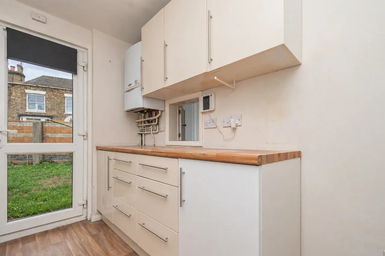Yew Tree Gardens, Birchington, CT7, photo 3