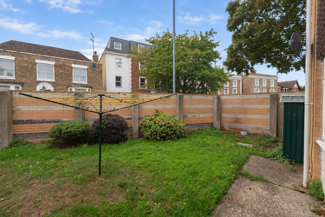 Yew Tree Gardens, Birchington, CT7, photo 9
