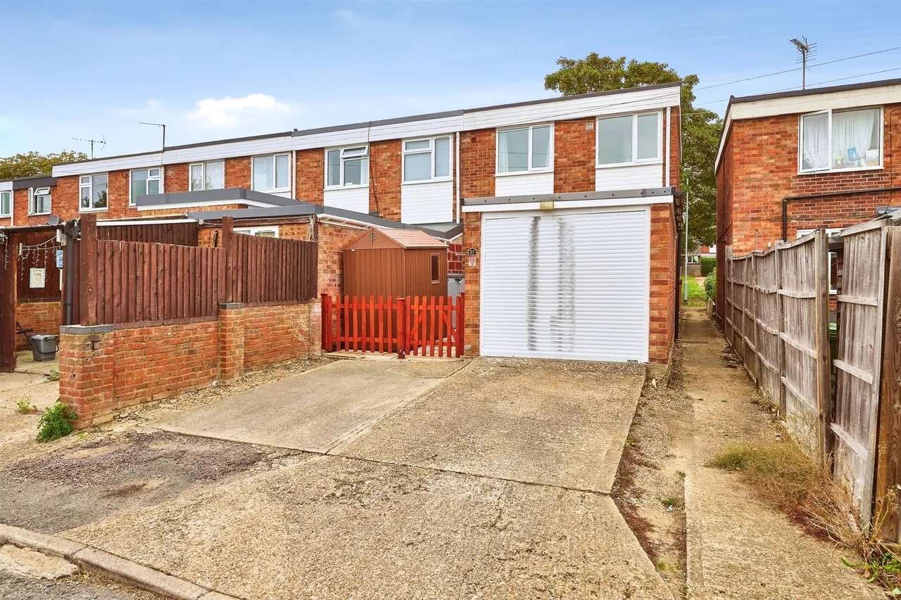 Othello Close, Huntingdon, PE29, photo 11