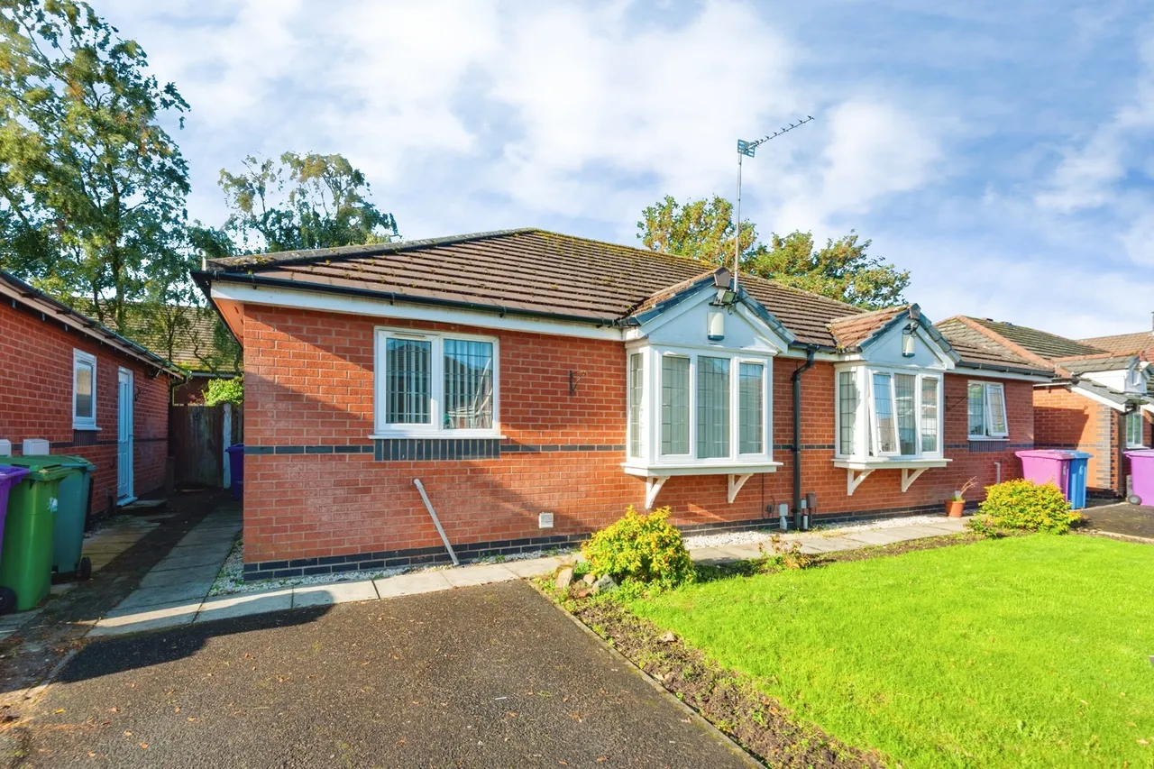 Ciaran Close, Liverpool, L12, photo 17
