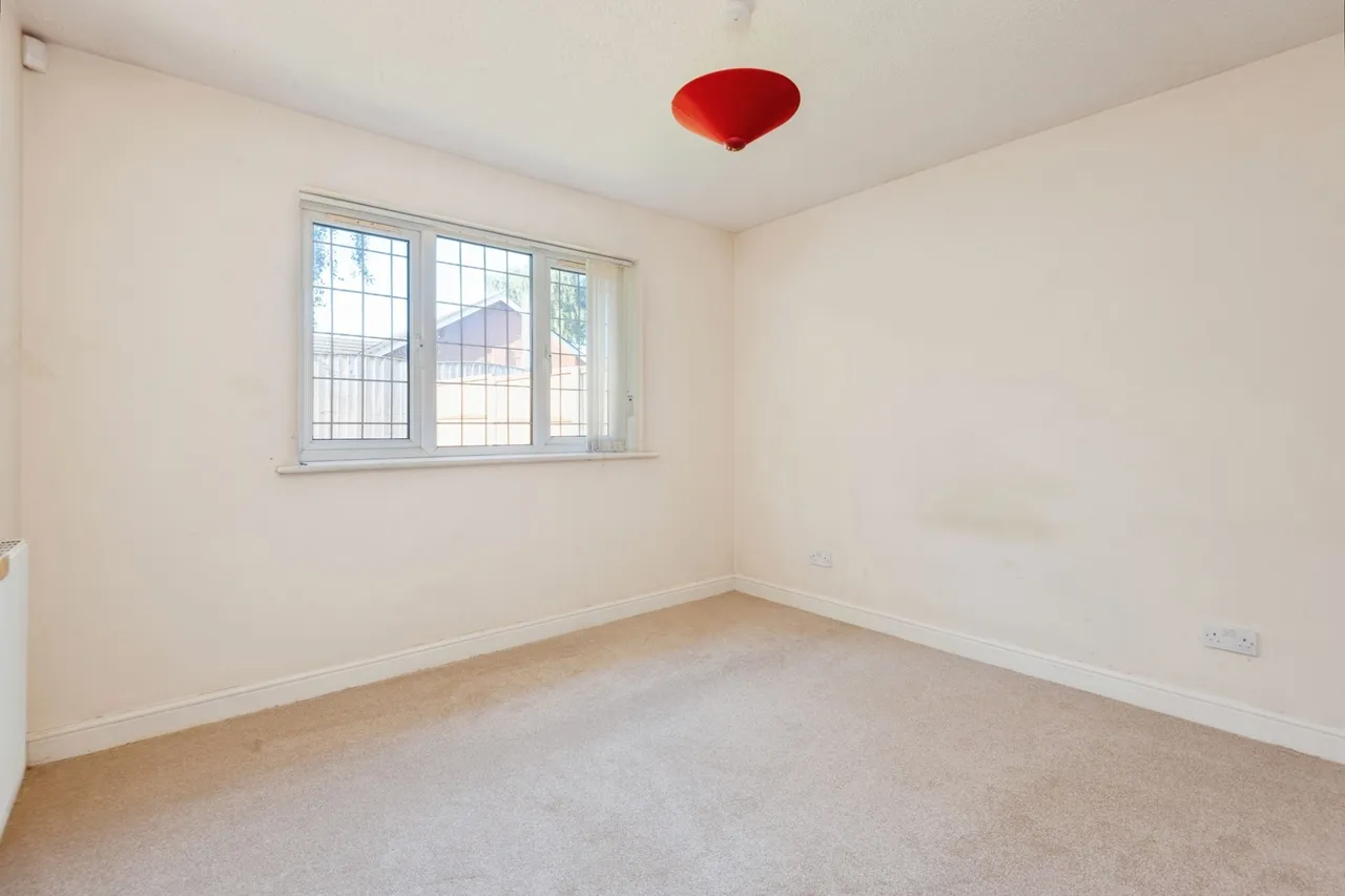 Ciaran Close, Liverpool, L12, photo 11