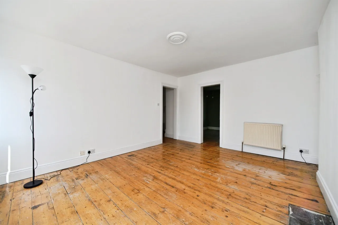 Roundhill Crescent, Brighton, photo 7