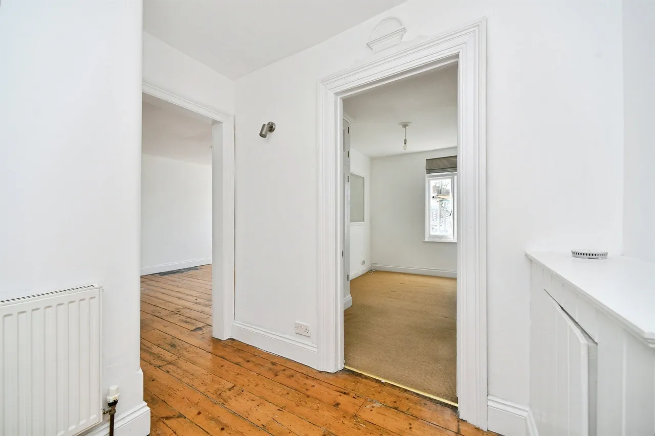 Roundhill Crescent, Brighton, photo 5