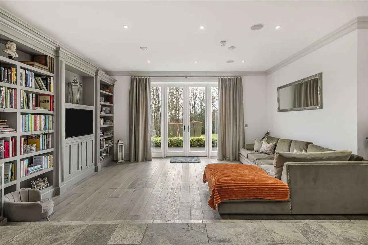 Cuttinglye Road, Crawley Down, West Sussex, RH10 4LR, photo 8