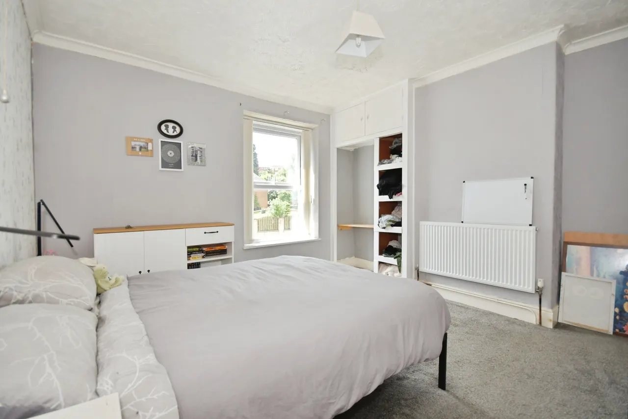 Carr Road, Sheffield, photo 6