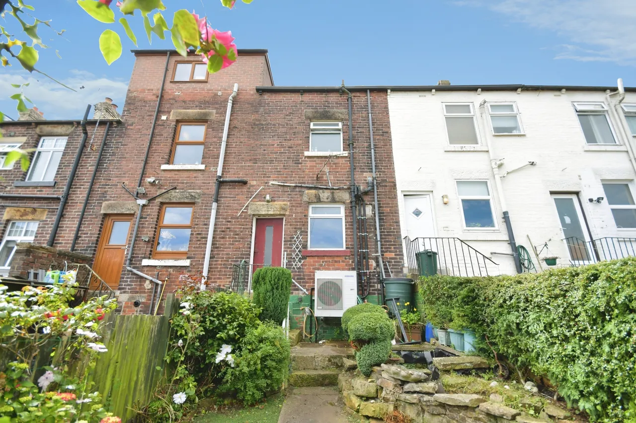 Carr Road, Sheffield, photo 11