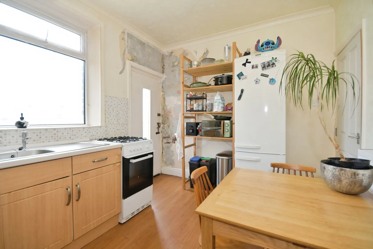 Carr Road, Sheffield, photo 5