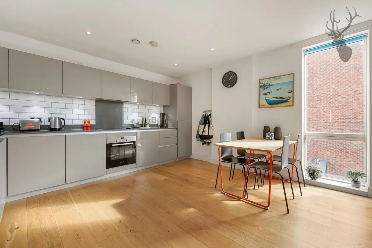Barry Blandford Way, London, E3, photo 15