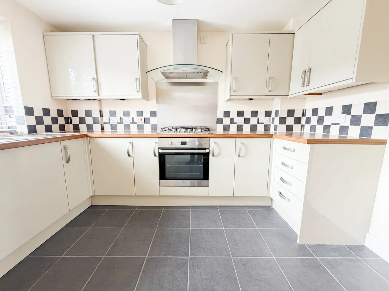 Tidball Close, Burnham On Sea, TA8, photo 6