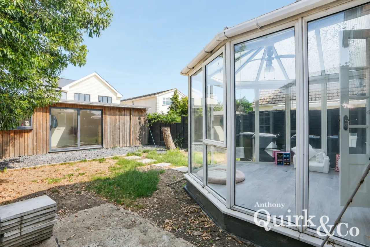 Leigh Beck Lane, Canvey Island, SS8, photo 18