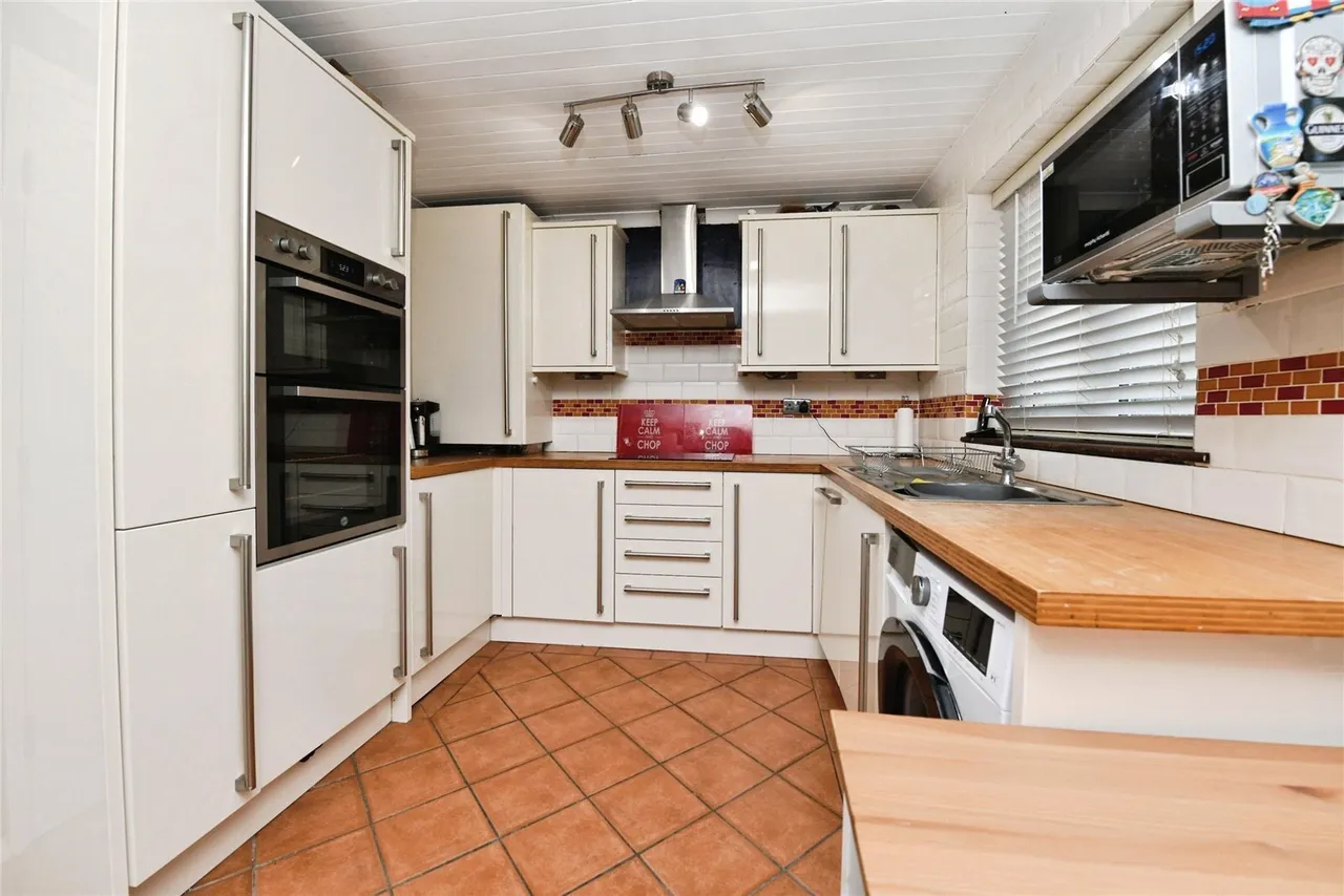 Dukes Avenue, SOUTHMINSTER, Essex, CM0, photo 14