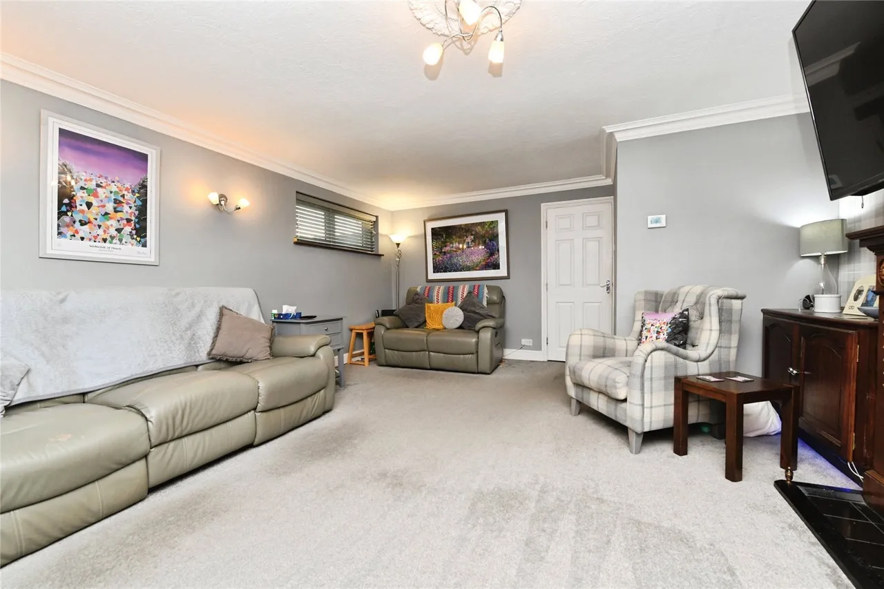 Dukes Avenue, SOUTHMINSTER, Essex, CM0, photo 11